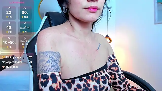 elissa iris online show from March 8, 2025, 5:17 am