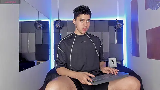 LiamNovak online show from March 7, 2026, 12:24 pm