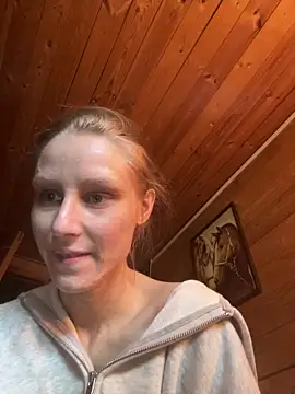 KatiKate online show from June 19, 2026, 2:32 pm