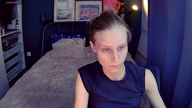 KatiKate online show from June 30, 2026, 1:56 pm