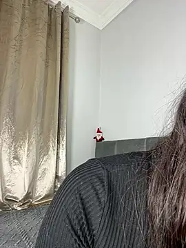Snapshot of Meryem_Queen chatting on March 27, 2026, 11:15 pm Meryem Queen online show from March 27, 2026, 11:15 pm