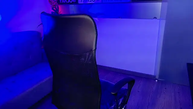 Snapshot of Lovely_celeste chatting on October 26, 2025, 2:39 am Lovely celeste online show from October 26, 2025, 2:39 am