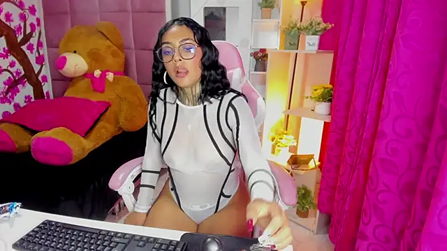 Snapshot of Lovely_celeste chatting on June 2, 2026, 3:14 pm Lovely celeste online show from June 2, 2026, 3:14 pm