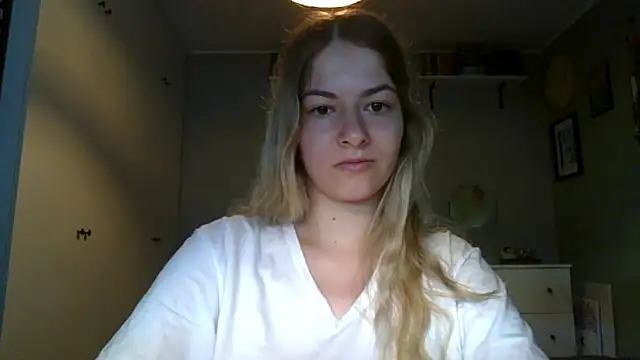 Snapshot of ROSIEx_sweet chatting on September 9, 2025, 6:46 am ROSIEx sweet online show from September 9, 2025, 6:46 am