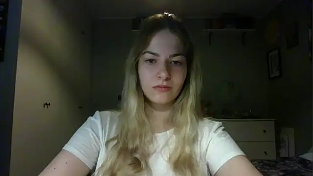 Snapshot of ROSIEx_sweet chatting on October 7, 2025, 6:54 am ROSIEx sweet online show from October 7, 2025, 6:54 am