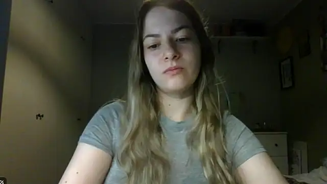 Snapshot of ROSIEx_sweet chatting on October 17, 2025, 6:49 am ROSIEx sweet online show from October 17, 2025, 6:49 am