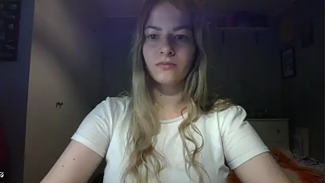 Snapshot of ROSIEx_sweet chatting on October 27, 2025, 7:45 am ROSIEx sweet online show from October 27, 2025, 7:45 am