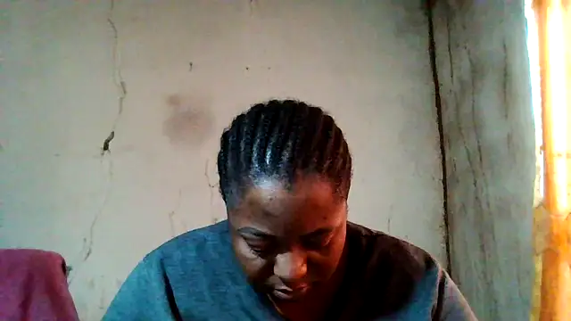 Snapshot of bustyboobs6 chatting on September 10, 2025, 5:18 am bustyboobs6 online show from September 10, 2025, 5:18 am