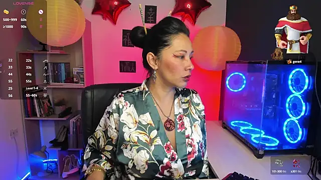 Snapshot of Sue_Wolls chatting on January 30, 2025, 8:10 pm Sue Wolls online show from January 30, 2025, 8:10 pm