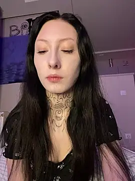 Snapshot of your_Roxy chatting on January 11, 2025, 4:03 pm your Roxy online show from January 11, 2025, 4:03 pm