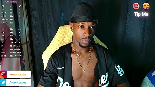 Aroonpapisex online show from January 8, 2026, 8:00 pm