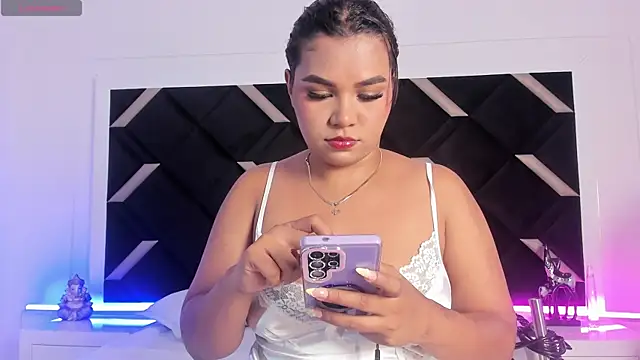 Carolina Evanss online show from July 22, 2026, 4:15 am