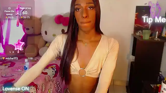 lucianadolll online show from July 20, 2026, 10:39 am