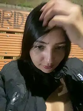 licky lu online show from February 7, 2025, 1:58 am