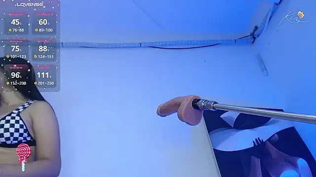 ViolettBrowns online show from March 14, 2026, 1:05 pm