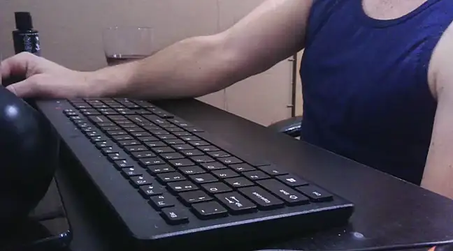 Snapshot of LARawAlways2 chatting on February 1, 2025, 6:40 pm LARawAlways2 online show from February 1, 2025, 6:40 pm