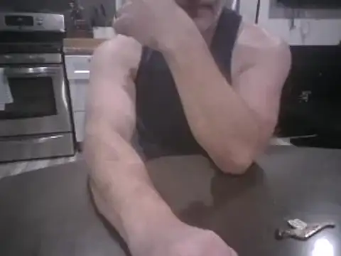 Snapshot of LARawAlways2 chatting on February 16, 2025, 7:04 am LARawAlways2 online show from February 16, 2025, 7:04 am