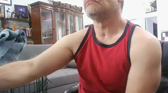 Snapshot of LARawAlways2 chatting on February 27, 2025, 6:09 pm LARawAlways2 online show from February 27, 2025, 6:09 pm