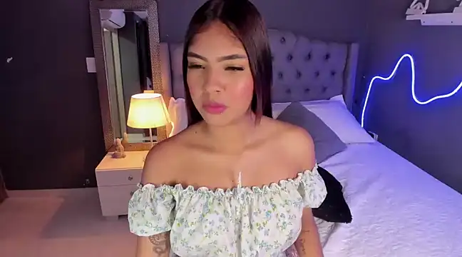 MadyLust online show from January 31, 2025, 7:50 am