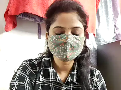 Snapshot of samosa73 chatting on November 21, 2025, 7:34 pm samosa73 online show from November 21, 2025, 7:34 pm