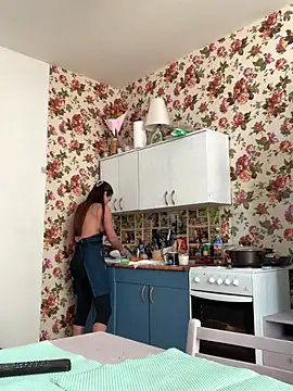 MiraMiss online show from March 13, 2026, 8:10 am