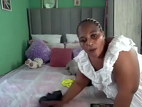 SexyEbony37X online show from June 25, 2026, 7:35 am