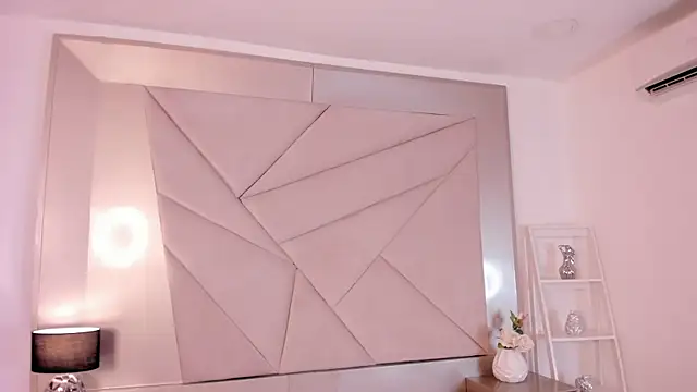 RAVENDIPAUL online show from February 7, 2025, 10:52 pm