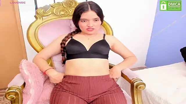 DannaMishellx  online show from March 5, 2026, 3:52 pm