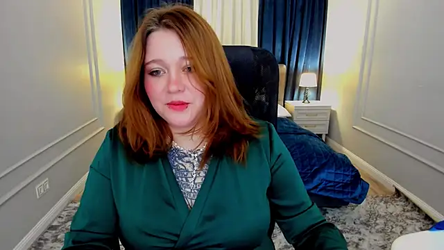 MoonLghte online show from January 20, 2025, 5:59 pm