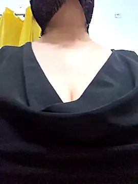 Snapshot of big_yoyo chatting on February 25, 2026, 7:56 pm big yoyo online show from February 25, 2026, 7:56 pm