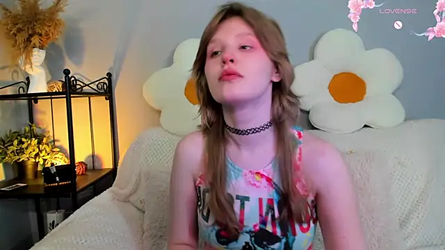 EvaStevs online show from February 16, 2025, 12:19 am