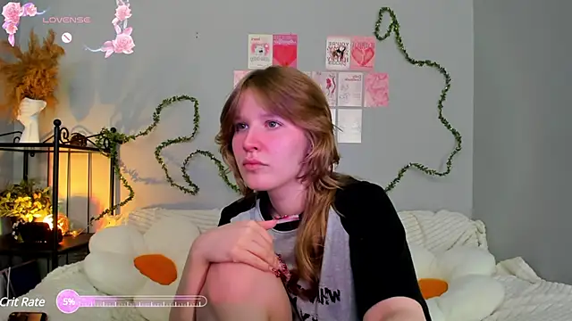 EvaStevs online show from March 22, 2025, 9:42 pm