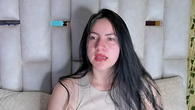 jenifer  power10 online show from January 6, 2025, 12:13 pm