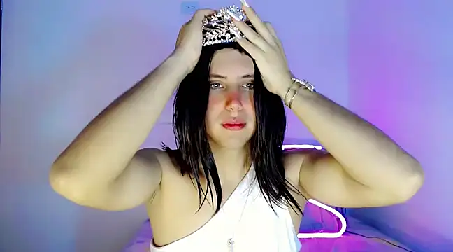 Snapshot of Oxana-Novikov chatting on December 12, 2024, 8:21 pm Oxana-Novikov online show from December 12, 2024, 8:21 pm