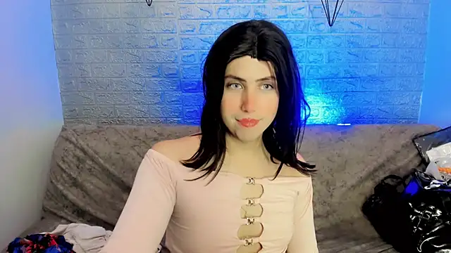 Snapshot of Oxana-Novikov chatting on March 20, 2026, 11:31 pm Oxana-Novikov online show from March 20, 2026, 11:31 pm