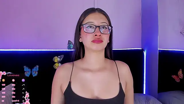 Anastasia Whitee online show from December 14, 2025, 3:12 am