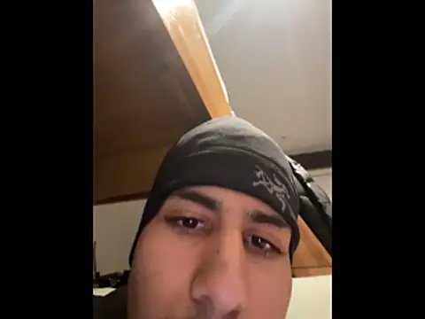 Snapshot of johnycash21 chatting on February 28, 2026, 9:38 pm johnycash21 online show from February 28, 2026, 9:38 pm