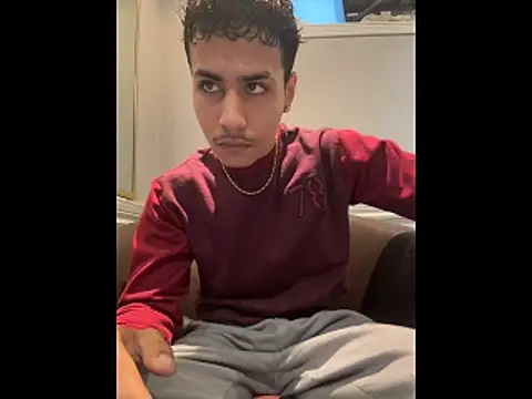 Snapshot of johnycash21 chatting on March 8, 2026, 12:53 pm johnycash21 online show from March 8, 2026, 12:53 pm