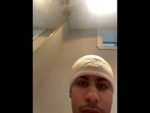 Snapshot of johnycash21 chatting on March 10, 2026, 9:09 pm johnycash21 online show from March 10, 2026, 9:09 pm