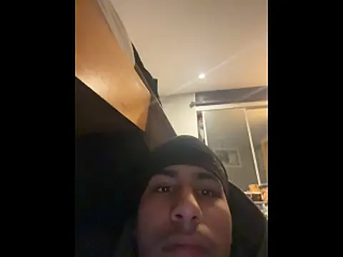 Snapshot of johnycash21 chatting on March 13, 2026, 8:43 am johnycash21 online show from March 13, 2026, 8:43 am