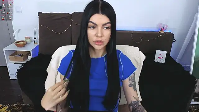 Tiffany lab online show from September 9, 2025, 11:21 am