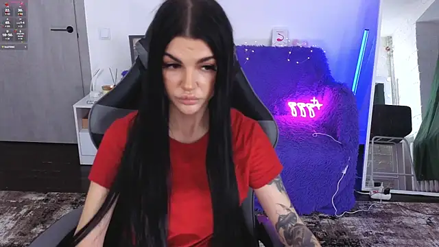 Tiffany lab online show from November 20, 2025, 1:00 pm