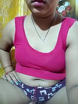 Super-Couple online show from May 4, 2026, 6:31 am