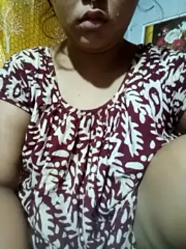 Super-Couple online show from May 12, 2026, 3:25 am