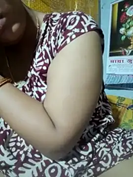 Super-Couple online show from May 13, 2026, 3:59 am