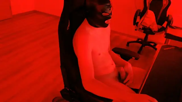 Snapshot of Georg1800 chatting on February 14, 2026, 6:37 pm Georg1800 online show from February 14, 2026, 6:37 pm