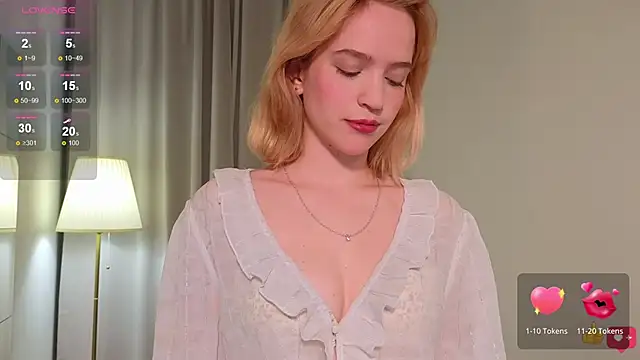 Snapshot of lolly_pie chatting on January 11, 2025, 3:31 pm lolly pie online show from January 11, 2025, 3:31 pm