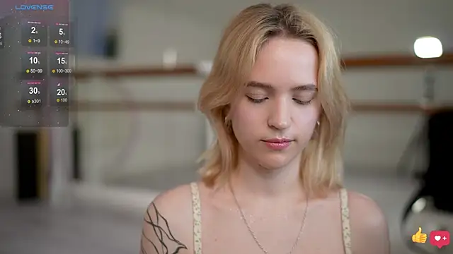 Snapshot of lolly_pie chatting on February 27, 2025, 3:26 pm lolly pie online show from February 27, 2025, 3:26 pm