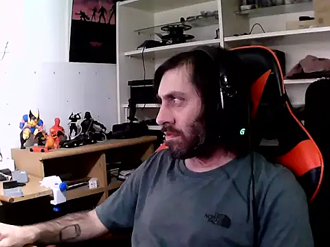 Snapshot of johnwood88 chatting on November 27, 2025, 4:25 am johnwood88 online show from November 27, 2025, 4:25 am