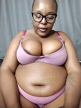 Snapshot of CHERRYYUMMY chatting on June 12, 2026, 11:42 am CHERRYYUMMY online show from June 12, 2026, 11:42 am